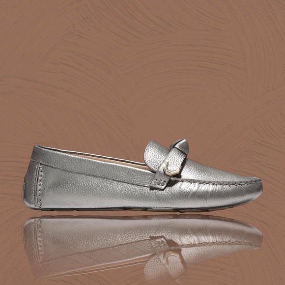 NWOT Cole Haan Women’s ‘Evelyn’ Bow Driver Loafer in “Pewter Metallic” Size 8.5 - Picture 3 of 16